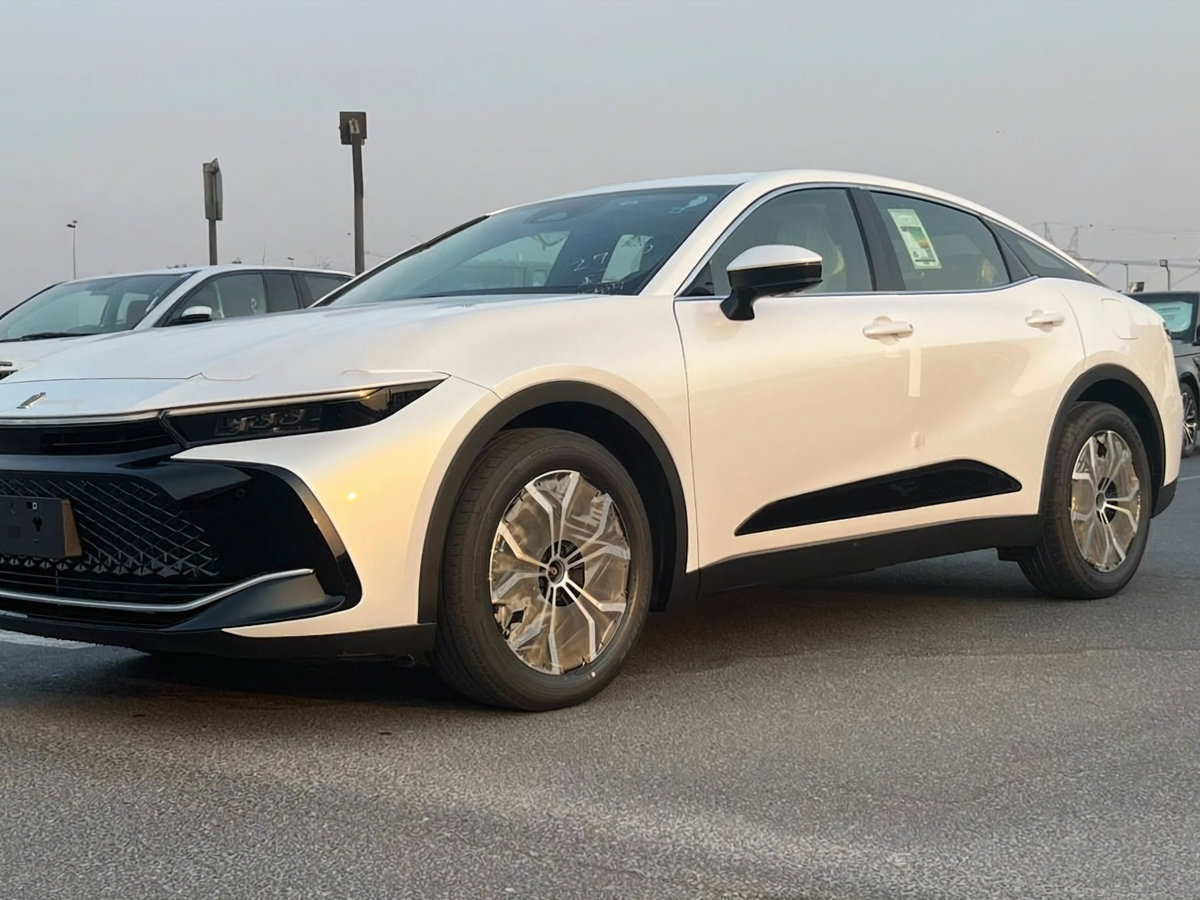 Toyota Crown 2024